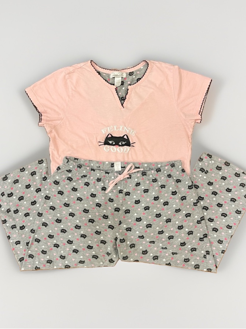 Rene Rolf “Feline Good" Cat PJs 100% Cotton Size Medium Pink Gray RUN SMALL
